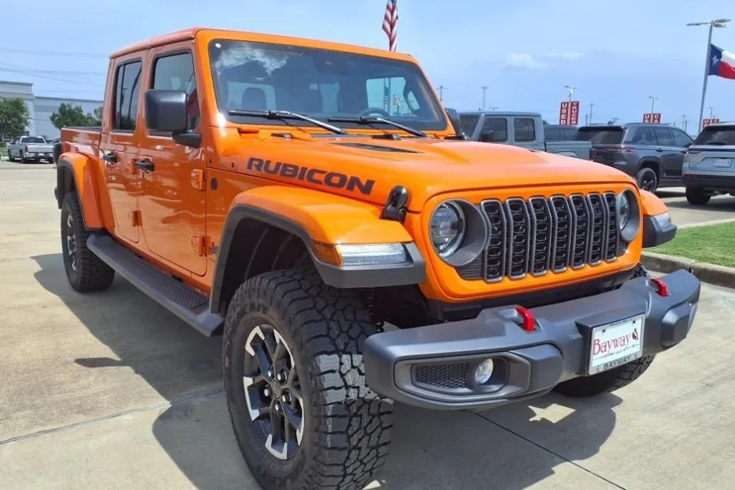 2025 Jeep Gladiator Rubicon photo 1