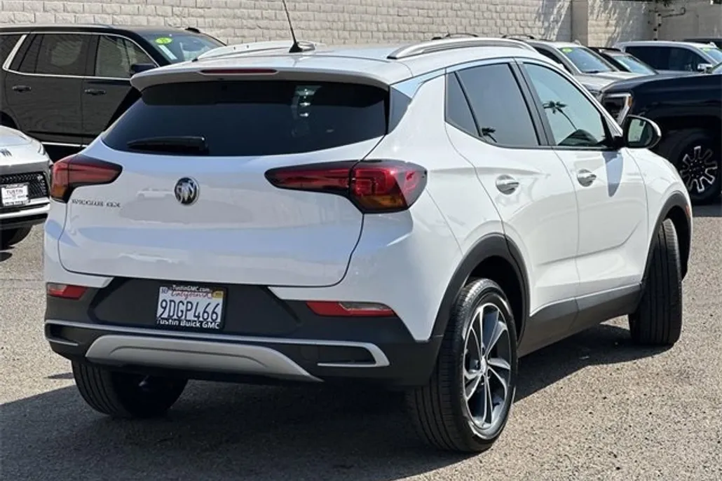 2022 Buick Encore GX Select photo 1