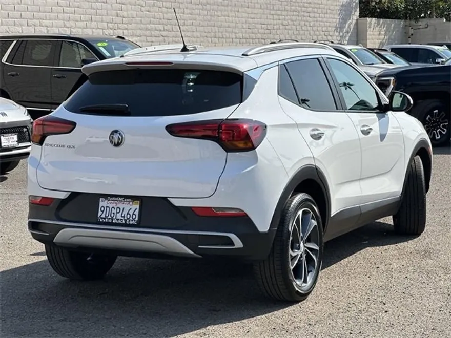 2022 Buick Encore GX Select photo 1