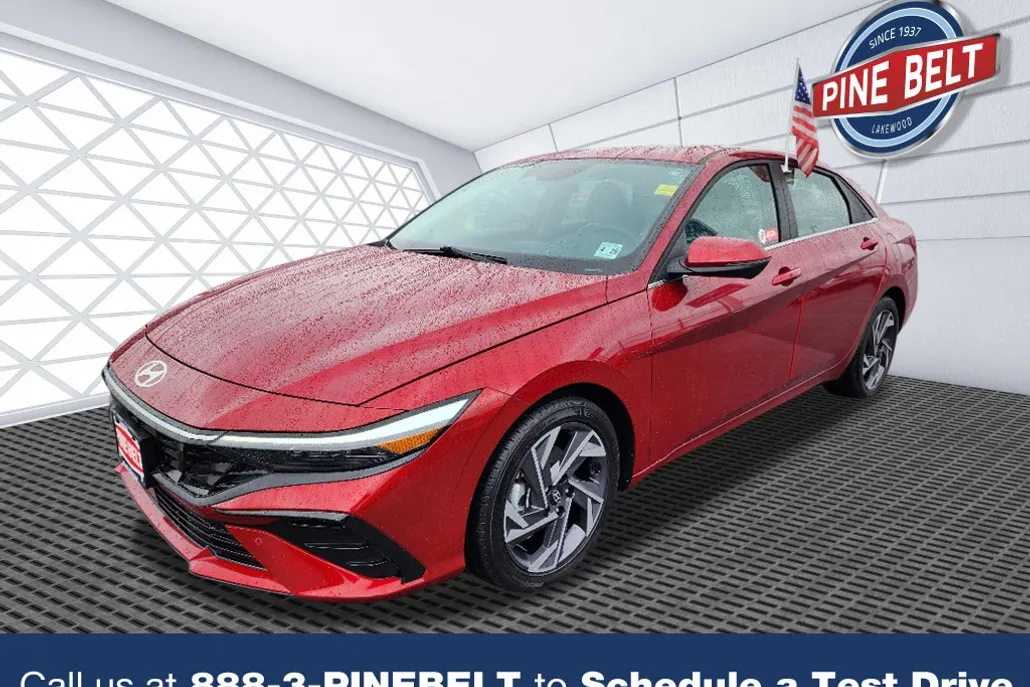 2024 Hyundai Elantra Limited photo 1