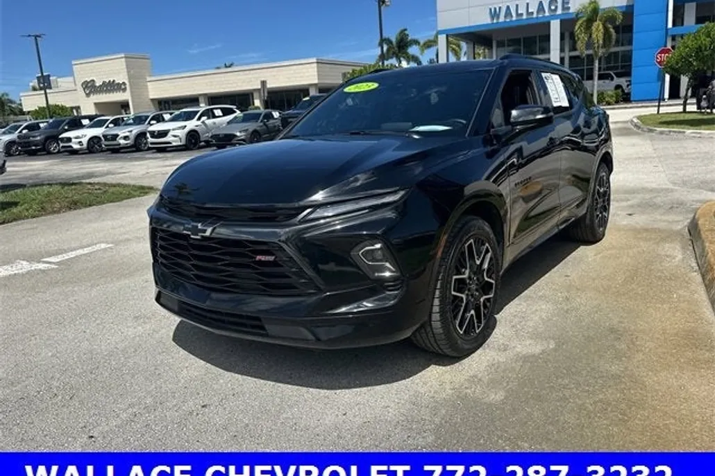 2023 Chevrolet Blazer RS photo 1