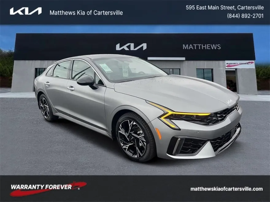 2025 Kia K5 GT-Line photo 1