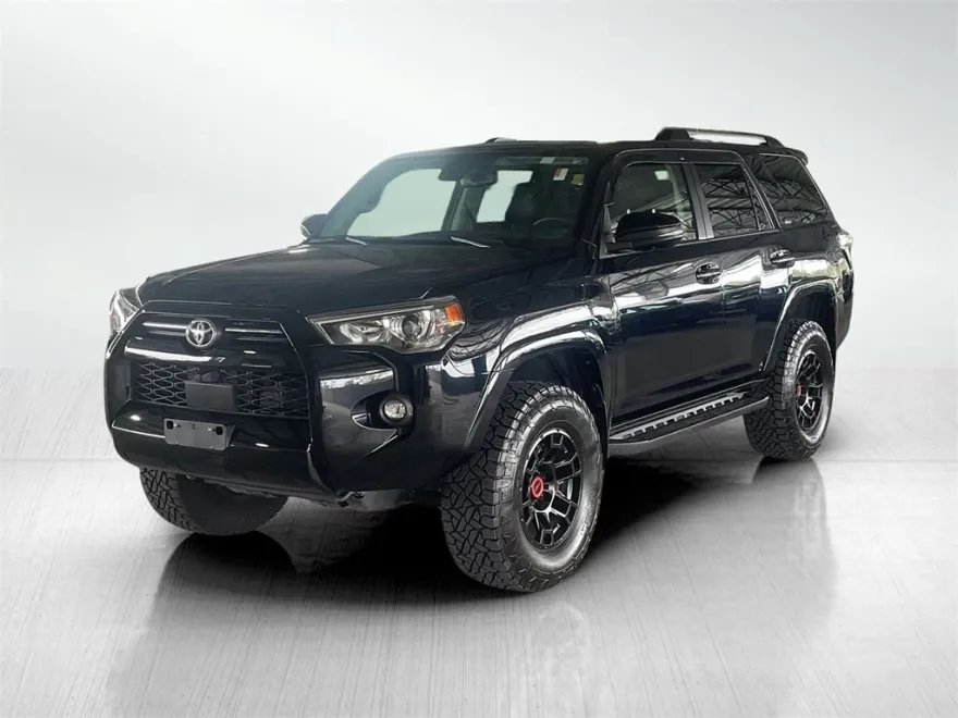 2024 Toyota 4Runner SR5 Premium photo 1