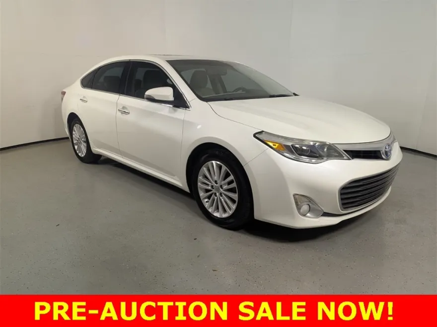 2014 Toyota Avalon Hybrid XLE Premium photo 1