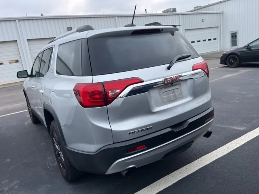 2018 Gmc Acadia SLT photo 1