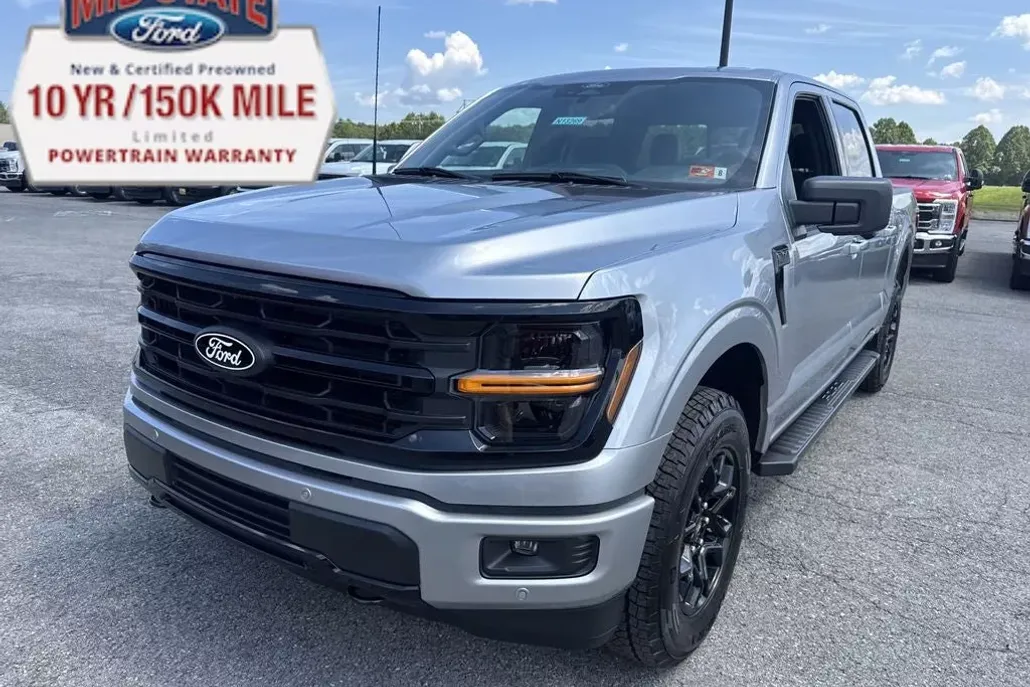2025 Ford F-150 XLT photo 1