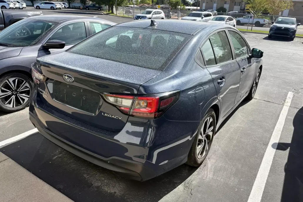 2023 Subaru Legacy Premium photo 1
