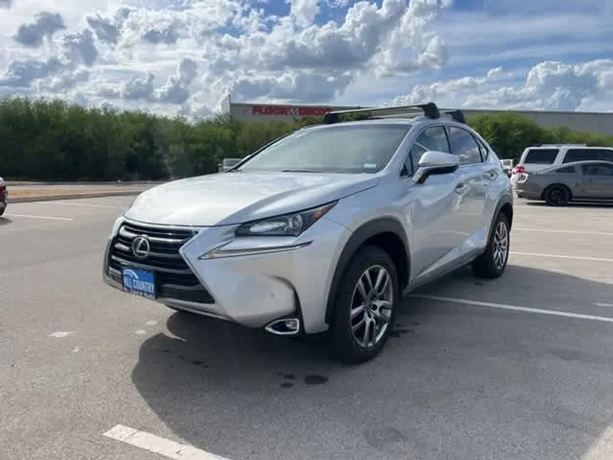 2016 Lexus NX 200t Luxury photo 1