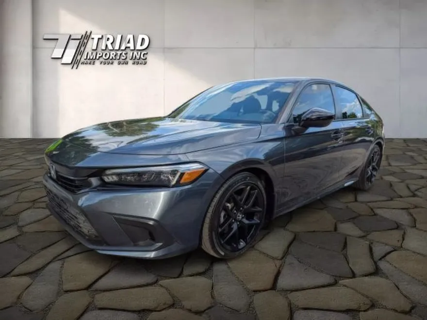 2024 Honda Civic Sport photo 1