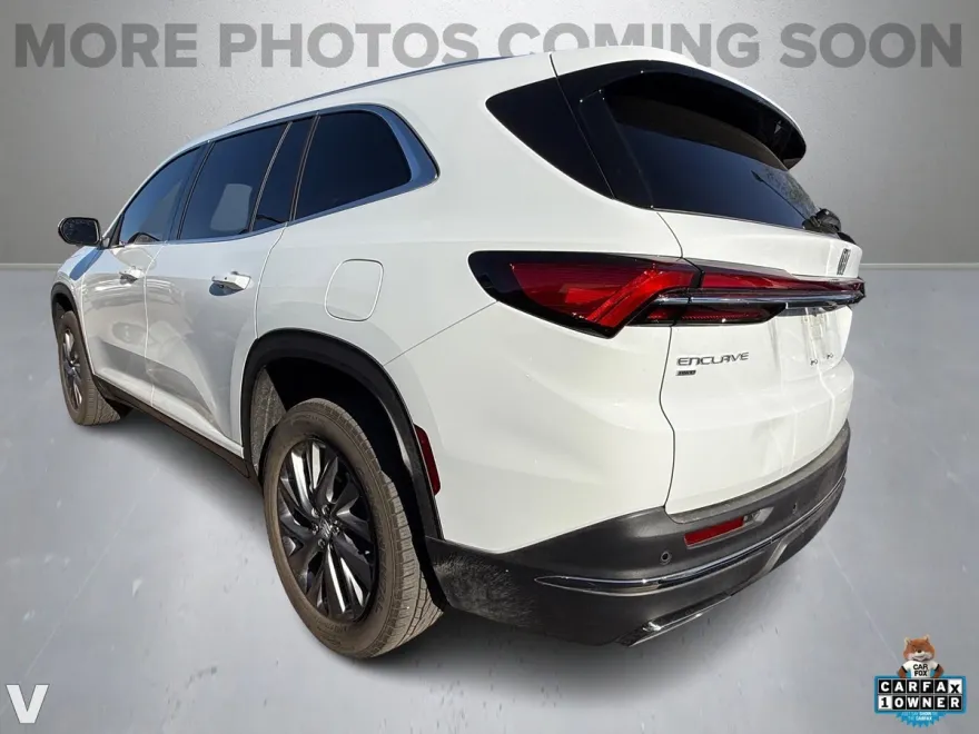 2025 Buick Enclave Preferred photo 1