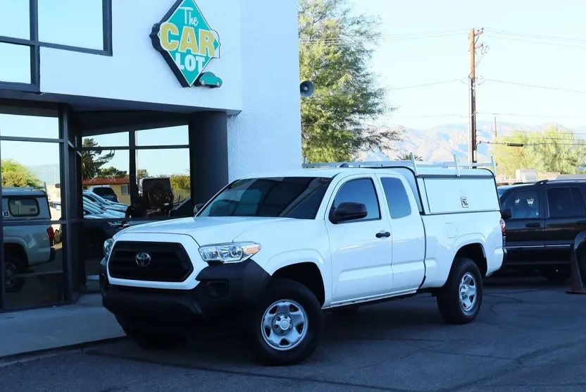 2021 Toyota Tacoma SR photo 1