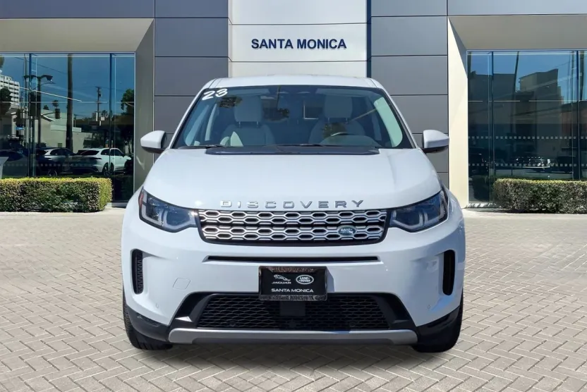 2023 Land Rover Discovery Sport SE photo 1