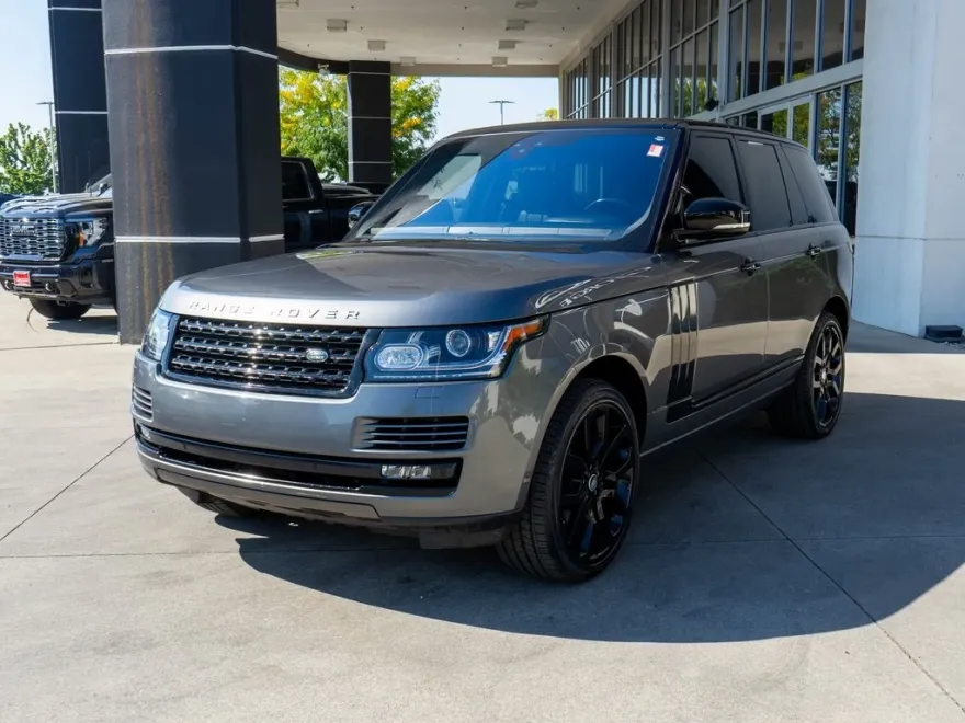 2017 Land Rover Range Rover SuperCharged photo 1