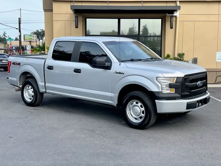 2017 Ford F-150 XL photo 1