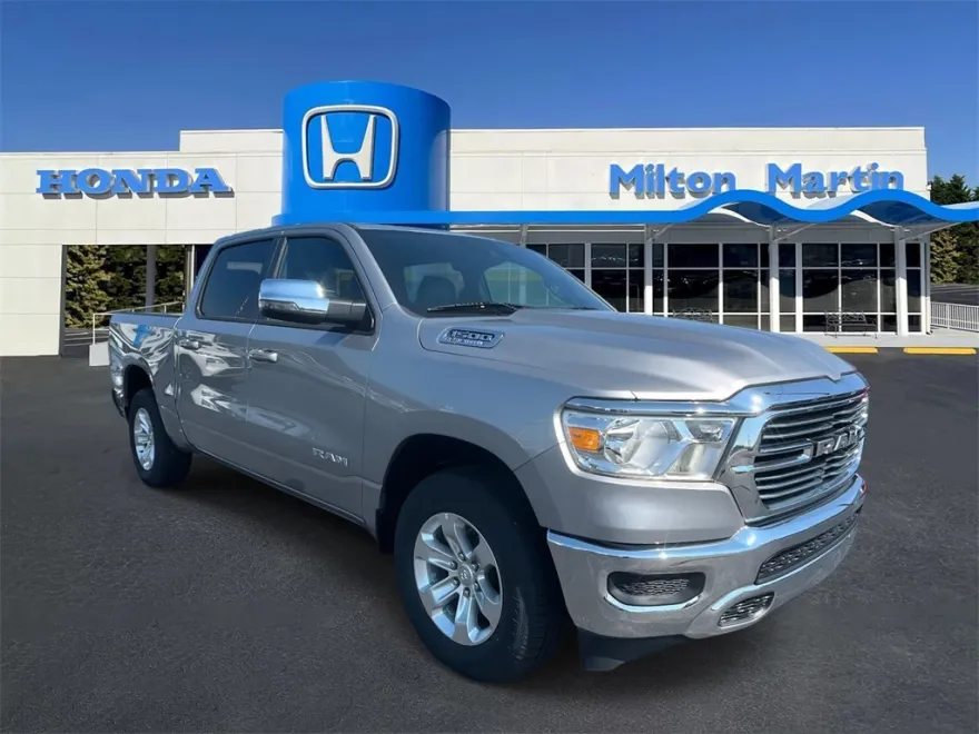 2024 Ram 1500 Laramie photo 1