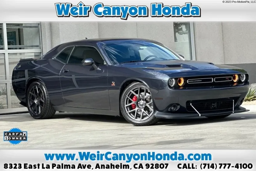 2018 Dodge Challenger R/T Scat Pack photo 1