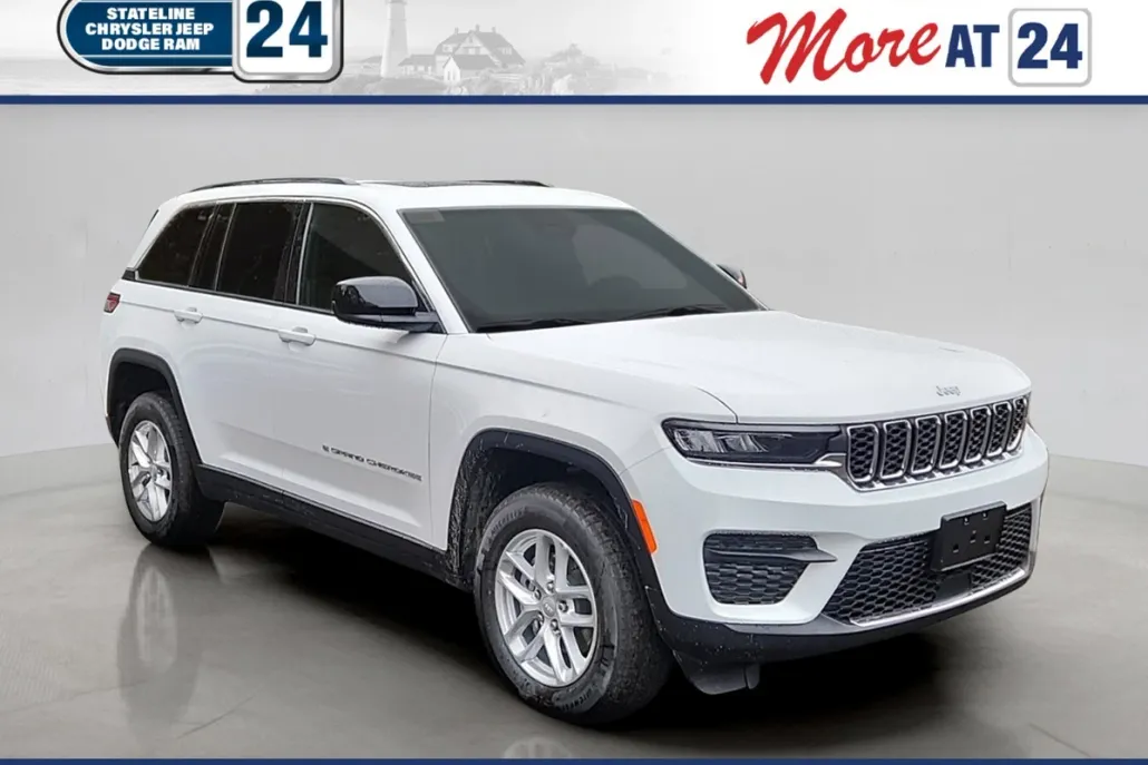 2025 Jeep Grand Cherokee Laredo photo 1