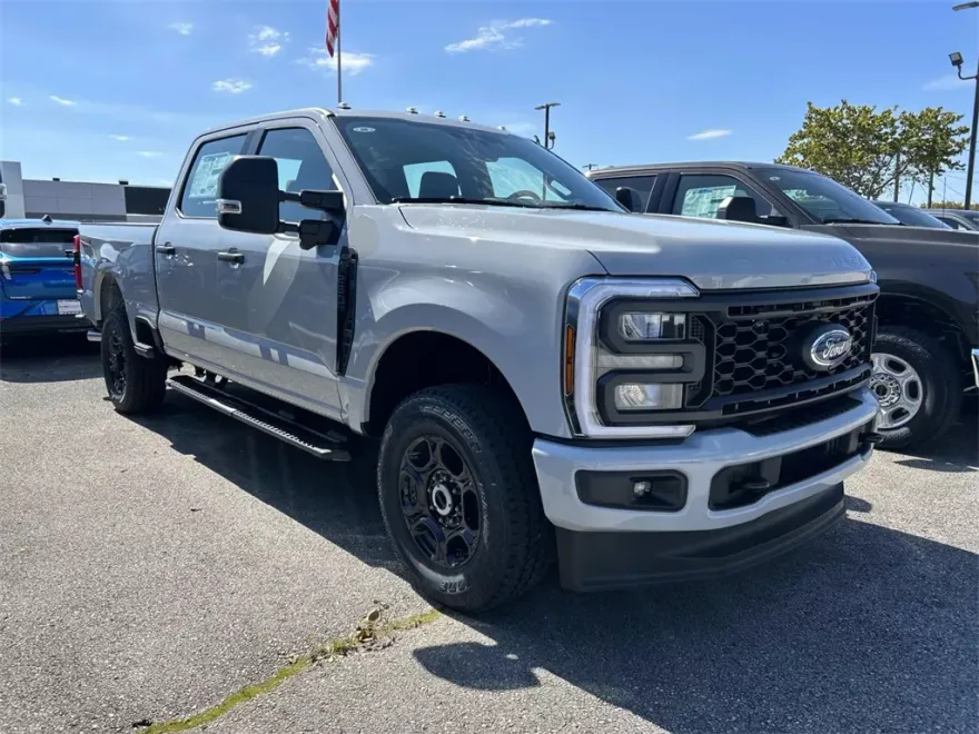 2026 Ford F-250 XL photo 1