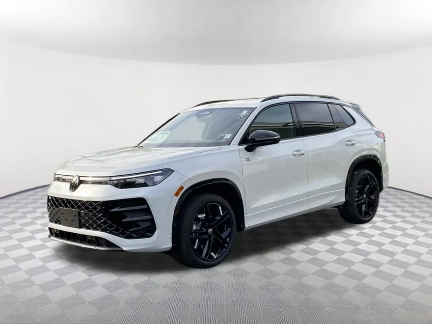 2025 Volkswagen Tiguan SE R-Line Black photo 1