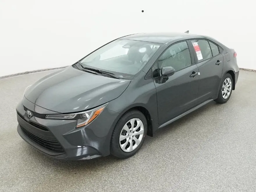 2026 Toyota Corolla LE photo 1