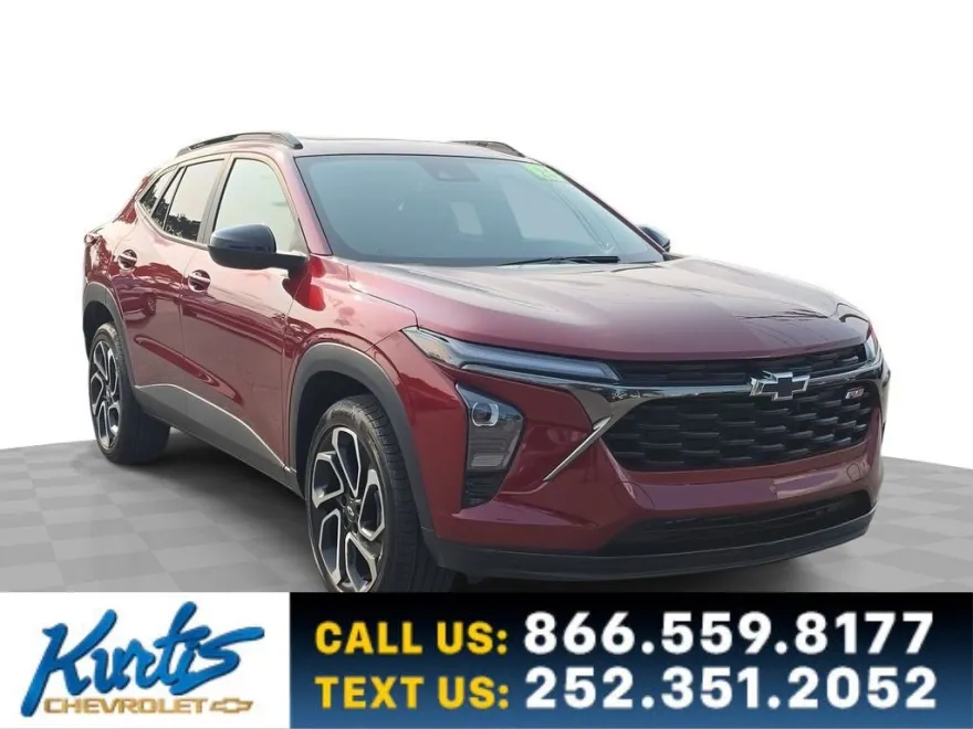 2024 Chevrolet Trax photo 1