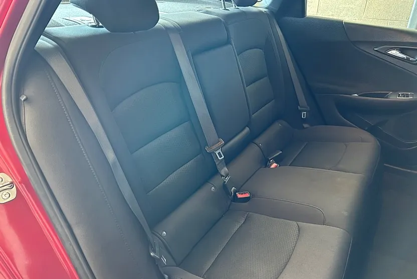 2024 Chevrolet Malibu 1LT photo 1