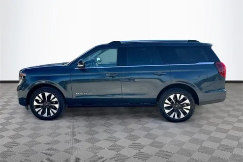2025 Ford Expedition Platinum photo 3