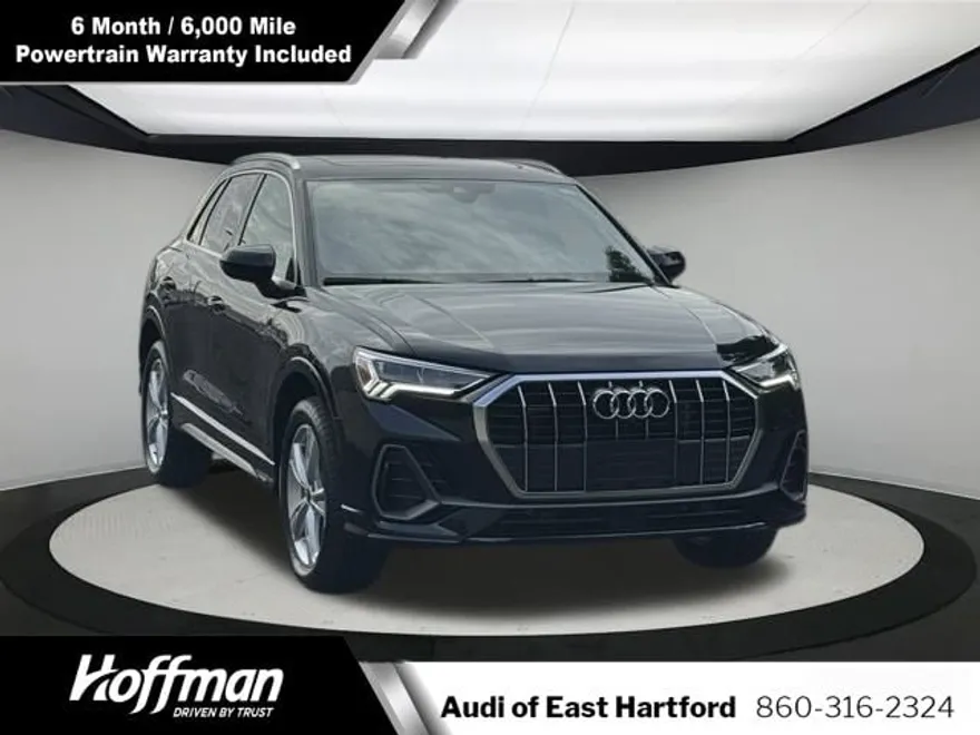 2024 Audi Q3 S line Premium Plus photo 1