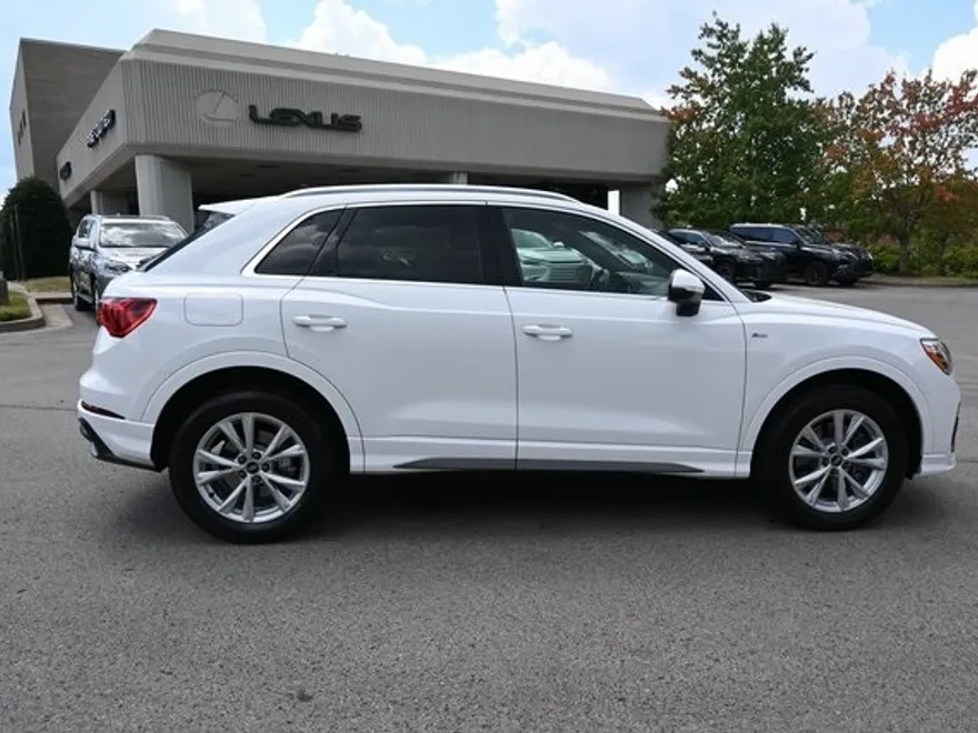 2022 Audi Q3 Premium S line photo 1