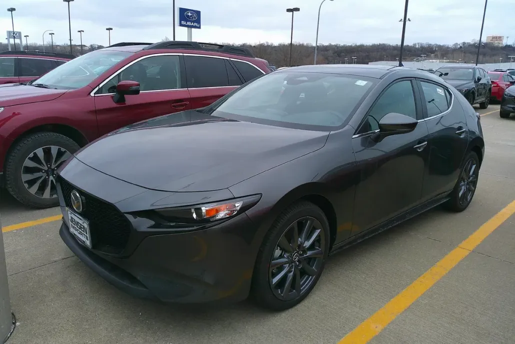 2025 Mazda Mazda3 Hatchback 2.5 s Preferred photo 1