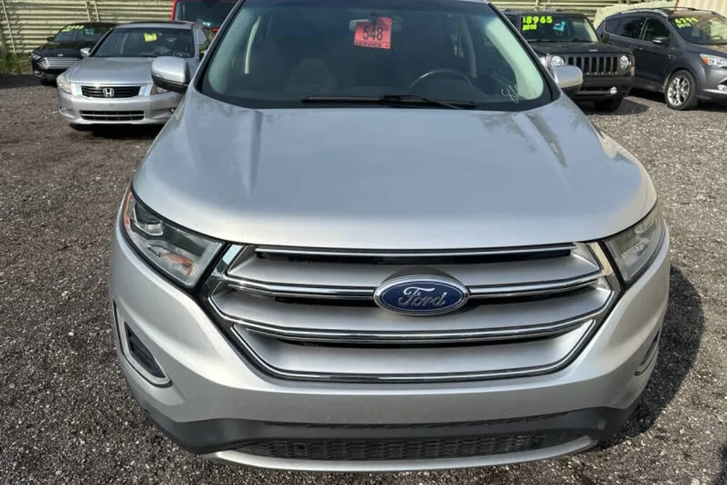 2015 Ford Edge SEL photo 1