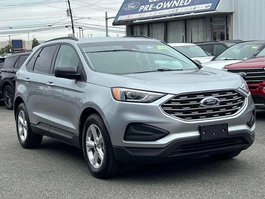 2022 Ford Escape SE photo 1