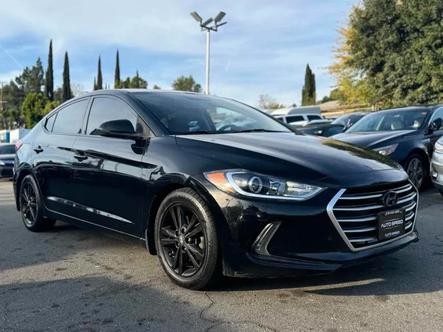 2018 Hyundai Elantra Value Edition photo 1
