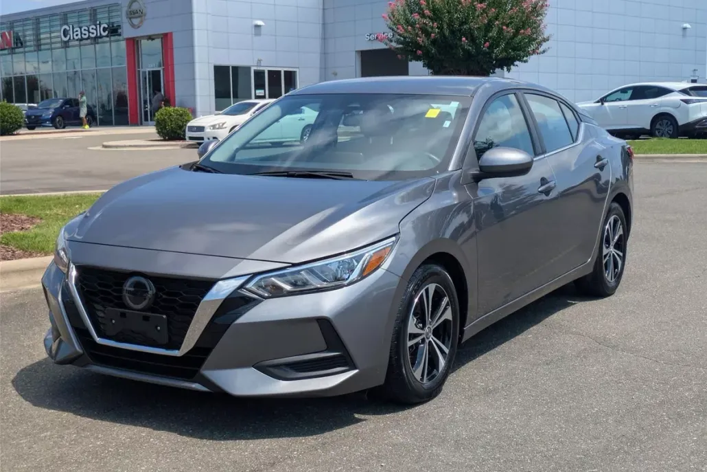 2023 Nissan Sentra SV photo 1