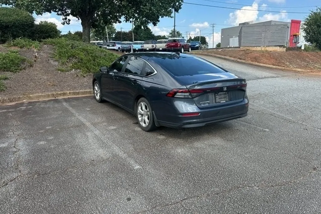 2024 Honda Accord LX photo 1