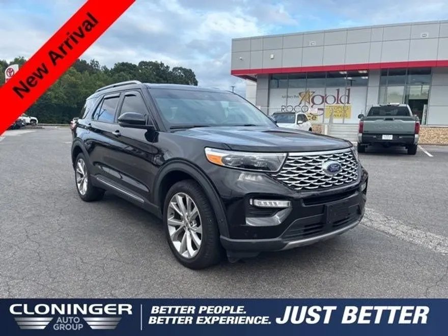 2021 Ford Explorer Platinum photo 1