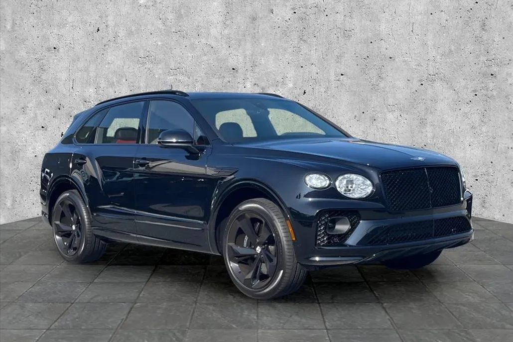 2023 Bentley Bentayga S photo 1