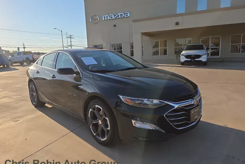 2023 Chevrolet Malibu 1LT photo 1