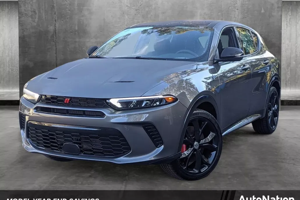 2024 Dodge Hornet R/T Plus photo 1