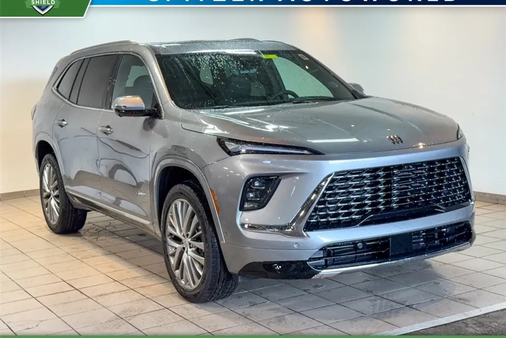 2026 Buick Enclave Avenir photo 1