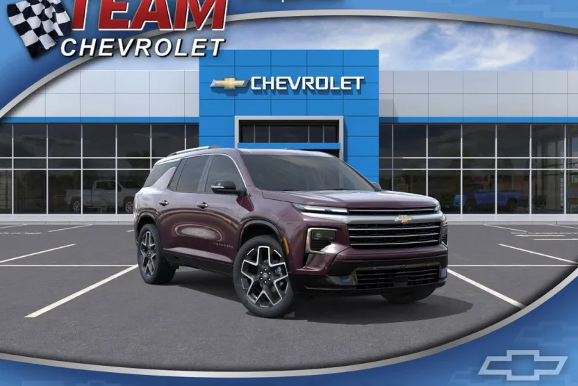 2026 Chevrolet Traverse High Country photo 1