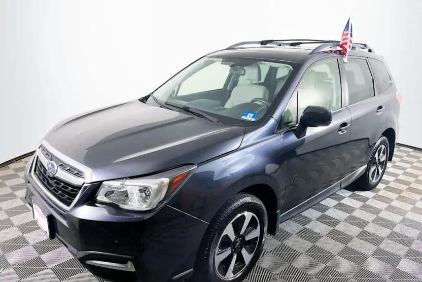2018 Subaru Forester Premium photo 1