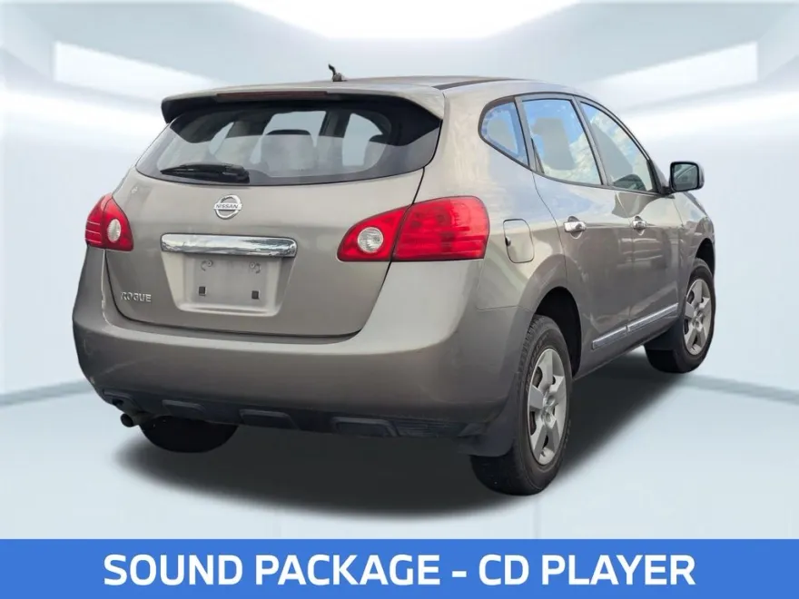 2012 Nissan Rogue S photo 1