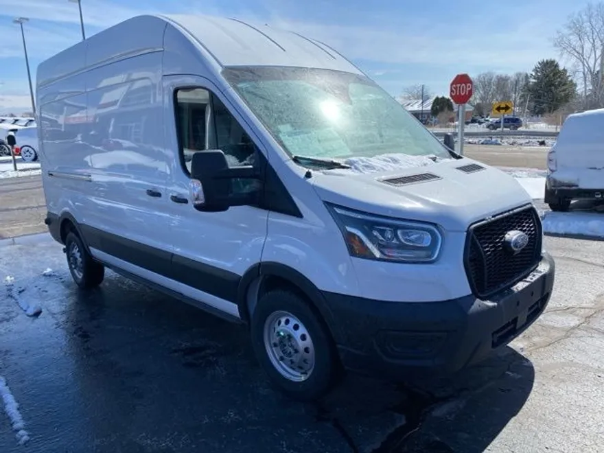 2025 Ford Transit Cargo Van photo 1