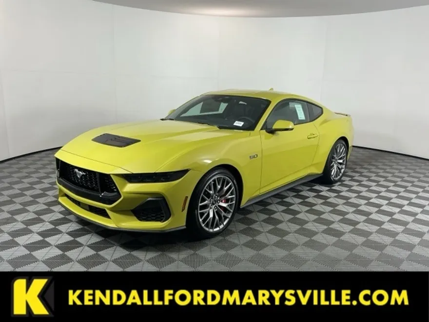 2025 Ford Mustang GT Premium photo 1