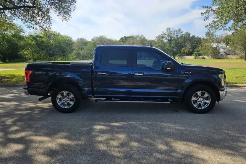 2015 Ford F-150 XLT photo 1