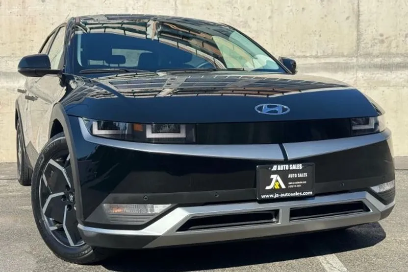 2023 Hyundai Ioniq 5 SEL photo 1