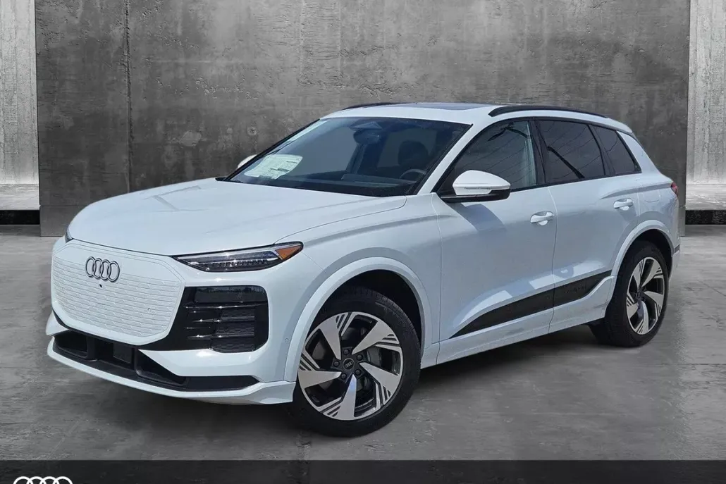 2025 Audi Q6 E-tron Premium Plus photo 1