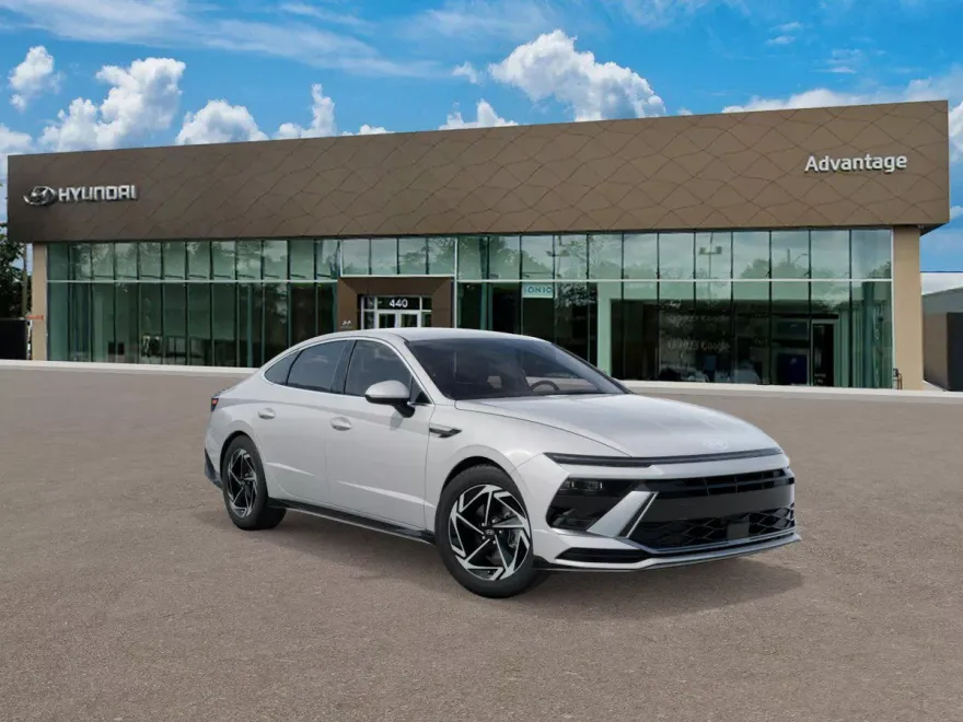 2026 Hyundai Sonata SEL Sport photo 1