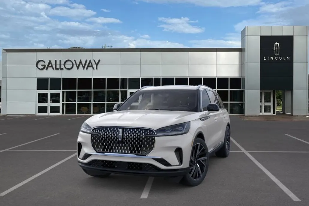 2025 Lincoln Aviator Reserve photo 1
